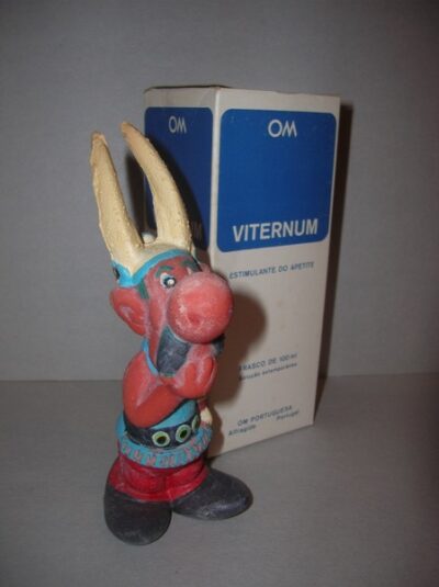 ASTERIX VIERNUM FABREGADO EN PORTUGAL  - 14CM