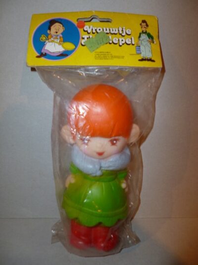 LIULAI (LA SIGNORA MINU') GAKKEN CO LTD VROWTJE THEELEPEL - IN BLISTER  - 1985  - 14CM