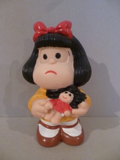 MAFALDA CON BAMBOLA M.IN PORTUGAL  - 15CM