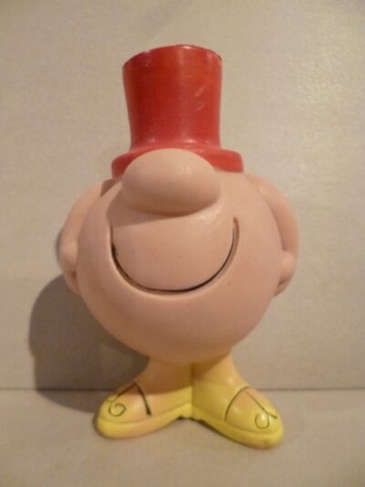 MR MEN MARRON CAPPELLO ROSSO RUBBERTOYS MADE IN ITALY  - 12CM