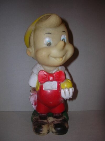 PINOCCHIO CON MELA -WD55 - 20CM