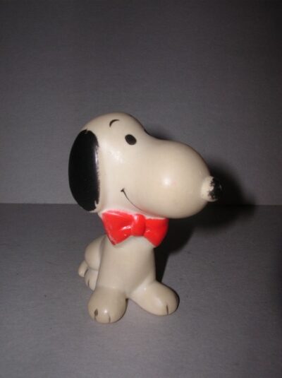 SNOOPY DELACOSTE MADE IN FRANCE SNOOPY COPIR. UNITED FEAT. SYND. INC. 1958-1966 - 7CM