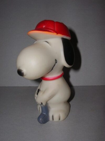 SNOOPY GOLFISTA DANARA UNITED FEAT. SYND. INC. MADE IN TAIWAN  -1958-1966 -12 CM