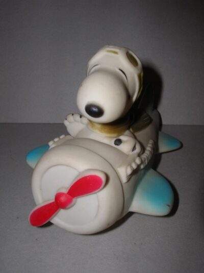 SNOOPY IN AEREO DANARA 1958-1966 UNITED FEAT.SYND.INC. MADE IN TAIWAN - 9CM