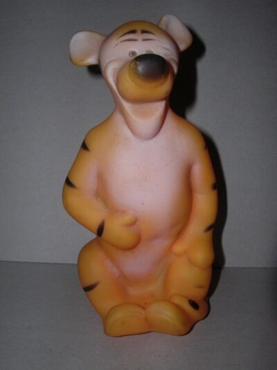 TIGRO SOLD BY SEARS ROEBUCK  AND CO. MADE IN USA W.D.P. -TIGGER - 16CM